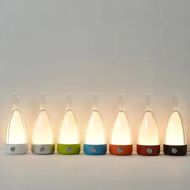 VinoGlow | Lámpara de mesa recargable en deseño de botella de viño