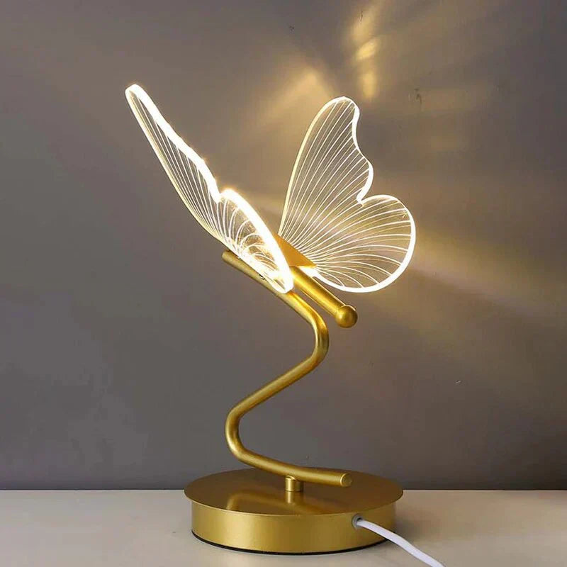 ButterflyLuxe Luxuriöse Schmetterling LED Tischlampe - Moderne Stimmungsbeleuchtung