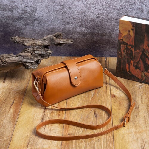 Revalki Eleanor Compacte klassieke tas in vintage stijl