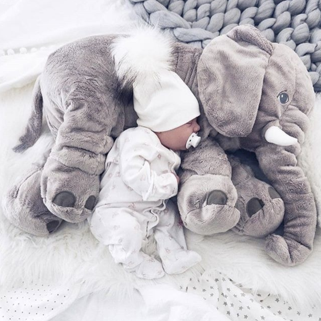 Snuggly Ele - Knuffelzacht Olifantenkussen voor Kinderslaapcomfort