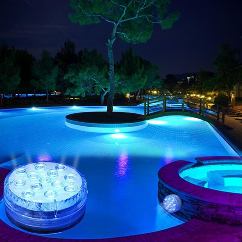 AquaGlow Waterdichte LED Verlichting – Oplaadbaar, Kleurrijk & Geschikt voor Vijver of Zwembad (Copy) VestraGear