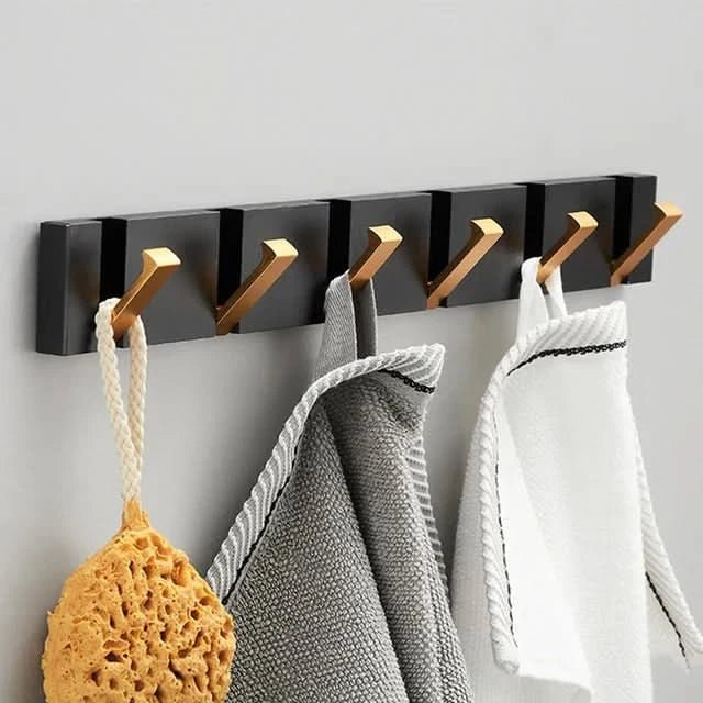 Klappbare Hakenleiste – Einklappbare Haken, stabile Montage & modernes Wanddesign