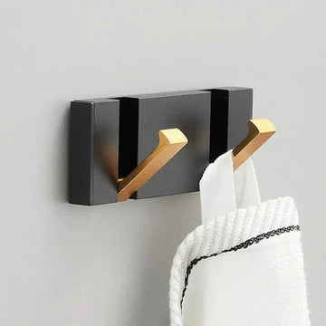 Klappbare Hakenleiste – Einklappbare Haken, stabile Montage & modernes Wanddesign