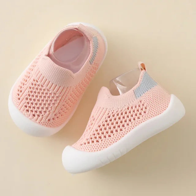SecureStride – Waterproof children's sneakers with anti-slip sole and comfort