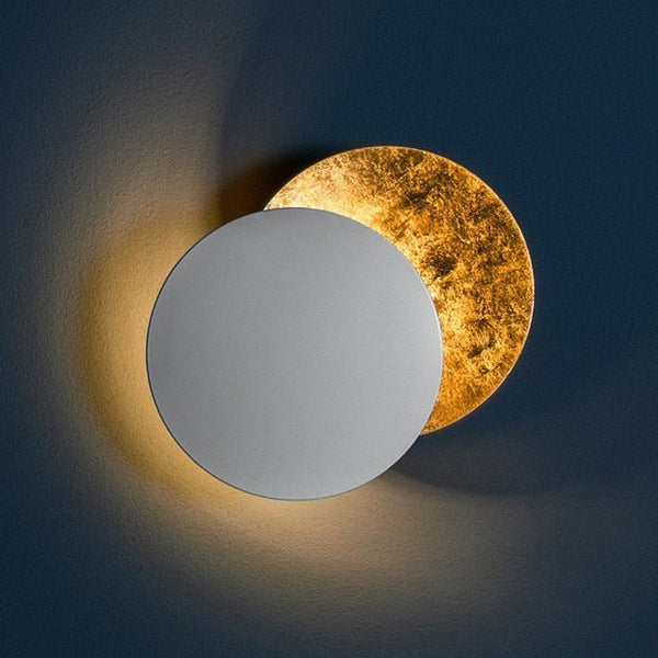 Lunora – Wandlamp met Maanlicht Gloed – Minimalistische LED Sfeerverlichting