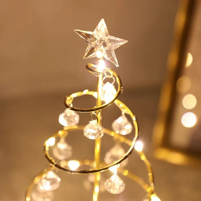 Verlichte kerstboom voor op tafel – open spiraal met glinsterende ornamenten