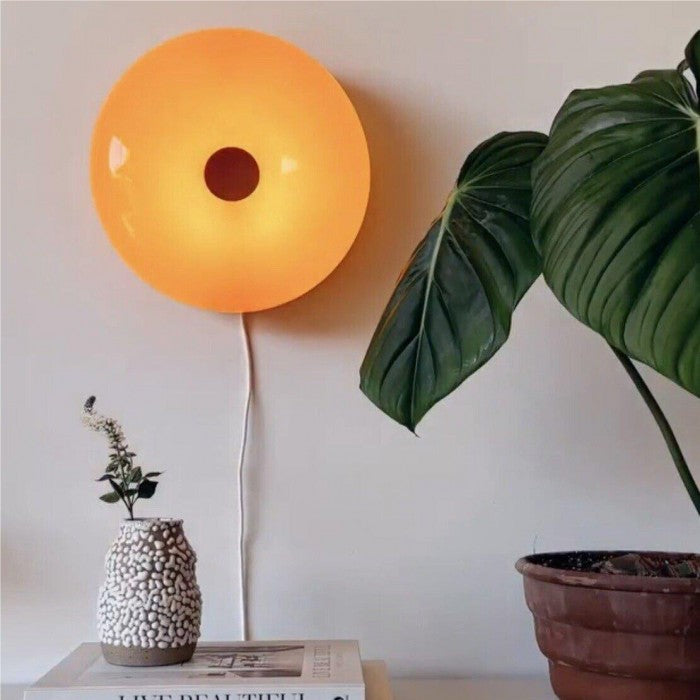 Lumevia - Minimalistische Tisch- und Wandleuchte im Bauhaus-Stil  