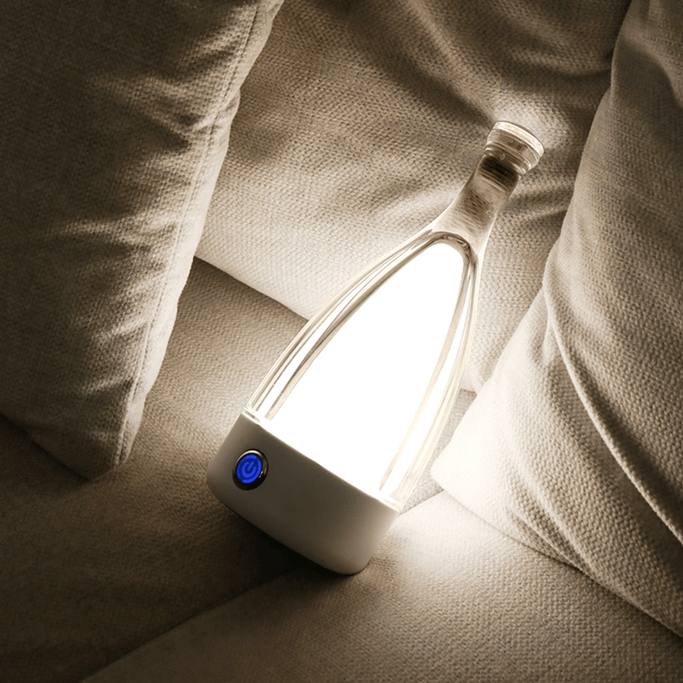 VinoGlow | Lámpara de mesa recargable en deseño de botella de viño