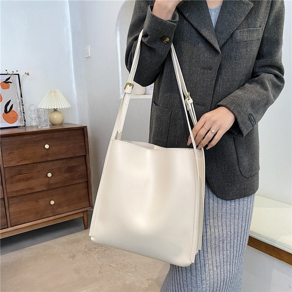 Revalki Soof Shoulder Bag