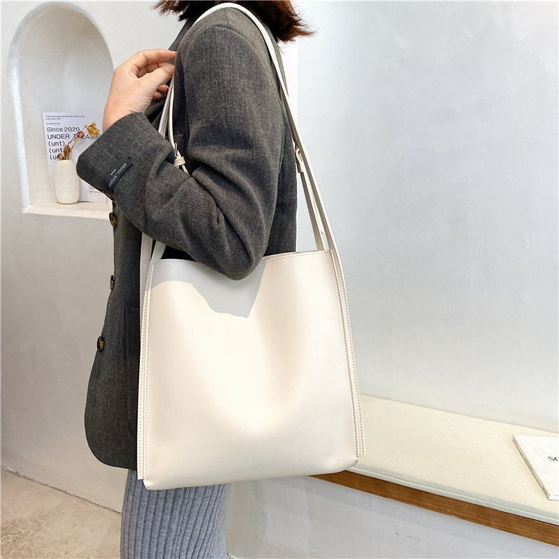 Revalki Soof Shoulder Bag